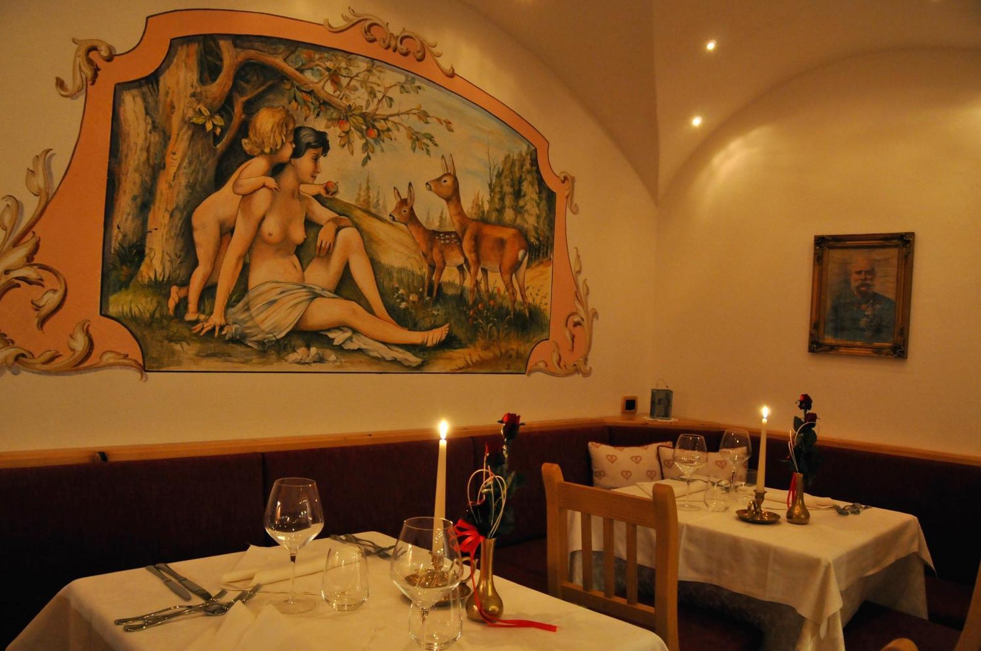 Hotel Valacia Pozza di Fassa Ngoại thất bức ảnh